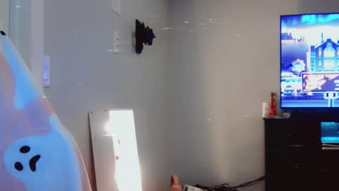 Snapshot of spooky_ghost_girl chatting on February 25, 6:28 pm Transghostgirl online show from February 25, 6:28 pm