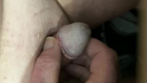 Snapshot of spreet21 chatting on February 11, 4:01 pm MicroClit online show from February 11, 4:01 pm