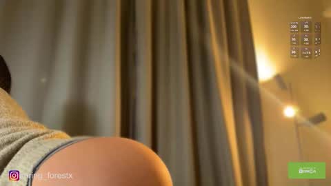 Snapshot of spring_forestx chatting on January 5, 5:27 pm Lilly online Monday - Friday ask time in pm online show from January 5, 5:27 pm