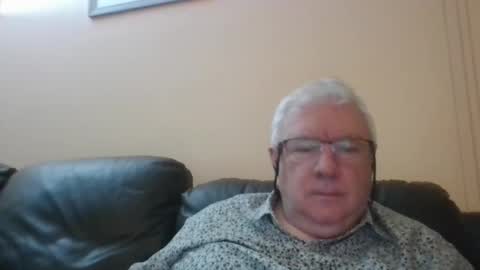 springtine online show from May 17, 11:23 pm
