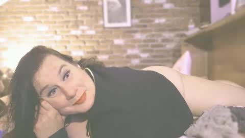 Spunderella online show from November 13, 9:52 am