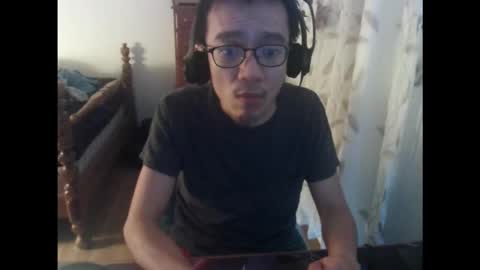 Snapshot of spupozy chatting on February 5, 6:40 am Spupozy online show from February 5, 6:40 am