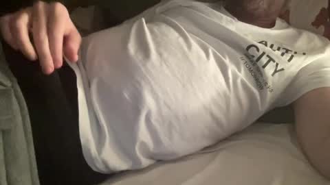 Snapshot of sputnik_80 chatting on December 29, 4:40 pm sputnik_80 online show from December 29, 4:40 pm