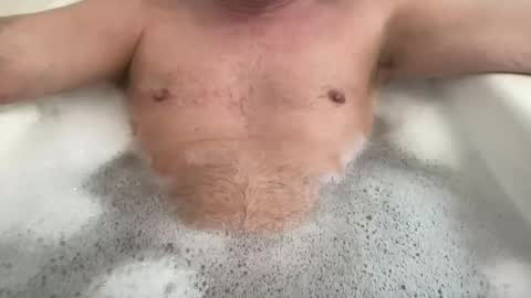 Snapshot of sputnik_80 chatting on November 15, 2:13 pm sputnik_80 online show from November 15, 2:13 pm