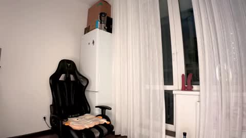 Snapshot of spyashkin chatting on February 5, 1:47 am your baby online show from February 5, 1:47 am