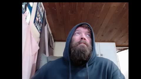 Snapshot of squegly chatting on December 25, 9:54 pm Bryan online show from December 25, 9:54 pm