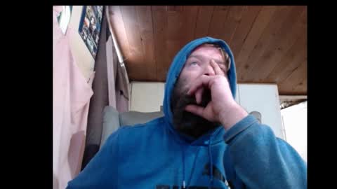 Snapshot of squegly chatting on December 26, 7:38 pm Bryan online show from December 26, 7:38 pm