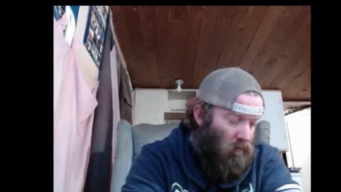 Snapshot of squegly chatting on December 27, 10:34 am Bryan online show from December 27, 10:34 am