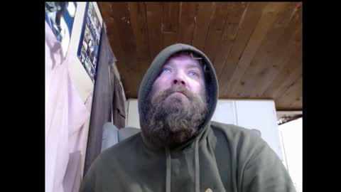 Snapshot of squegly chatting on February 4, 8:24 am Bryan online show from February 4, 8:24 am