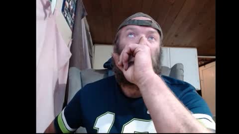 Snapshot of squegly chatting on October 10, 10:03 am Bryan online show from October 10, 10:03 am