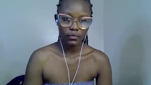 Tashy online show from November 13, 7:24 pm