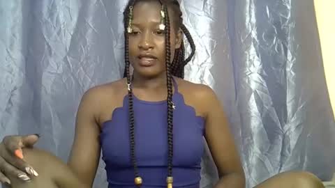 Snapshot of squirting_freak chatting on September 15, 9:59 pm squirting_freak online show from September 15, 9:59 pm
