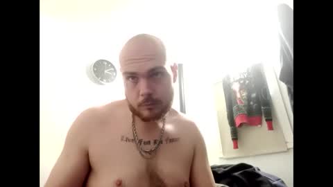 Snapshot of squirtinmyface6 chatting on March 9, 9:46 pm squirtinmyface6 online show from March 9, 9:46 pm