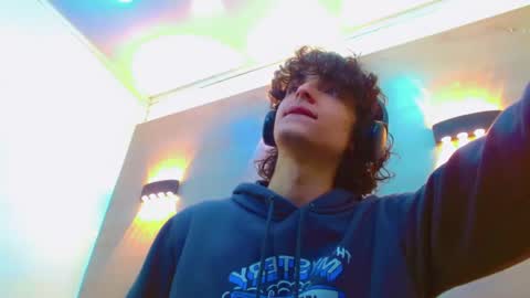 ethan online show from September 20, 2:07 pm