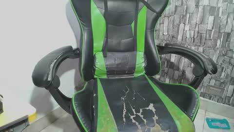 sr master cum its my old account online show from February 27, 1:38 am