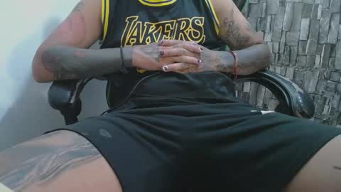 sr master cum its my old account online show from March 3, 1:45 am