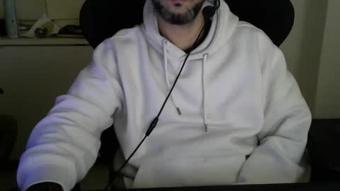 Snapshot of srtramposo chatting on November 25, 5:13 pm srtramposo online show from November 25, 5:13 pm