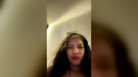 ssaneva548864 online show from August 5, 8:44 pm