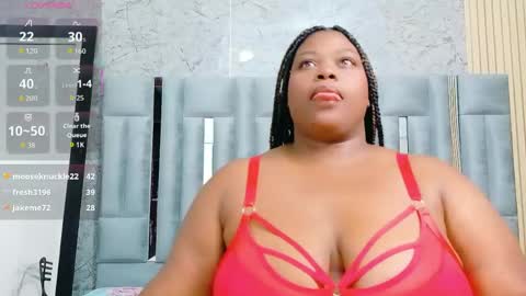 Snapshot of ssbbwmoomy chatting on May 19, 1:11 am ssbbwmoomy online show from May 19, 1:11 am