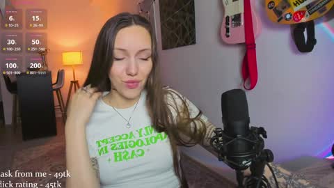 Snapshot of sshawty chatting on December 26, 1:32 pm Anni if Im offline for a long time Im depressed feel free to support me offline online show from December 26, 1:32 pm