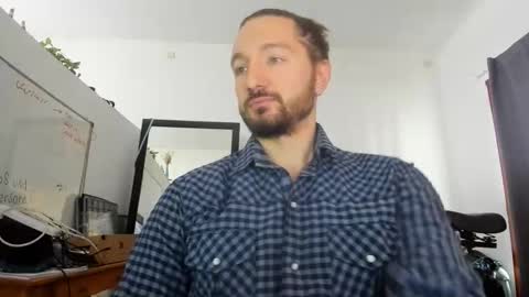Snapshot of sss497588 chatting on May 30, 12:46 pm 21cmhammer online show from May 30, 12:46 pm