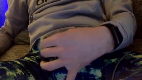 HIM online show from February 25, 5:55 pm