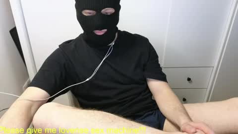 st1vemaster01 online show from May 14, 2:46 pm