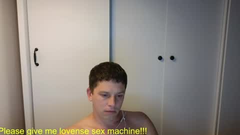 st1vemaster01 online show from July 5, 2:57 pm
