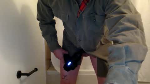 Snapshot of st3ps0n chatting on January 5, 11:30 pm st3ps0n online show from January 5, 11:30 pm