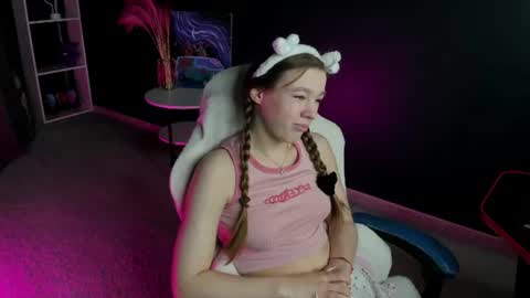 Stormy online show from July 9, 2:59 am