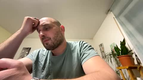 sta13 online show from April 5, 9:45 pm