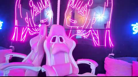 staarlightt online show from October 13, 9:26 pm