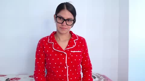 stacey_taylor7 online show from May 1, 12:32 pm