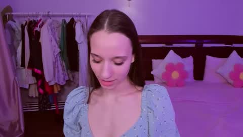 Snapshot of staceycutie chatting on February 11, 5:51 pm StaceyCutie online show from February 11, 5:51 pm