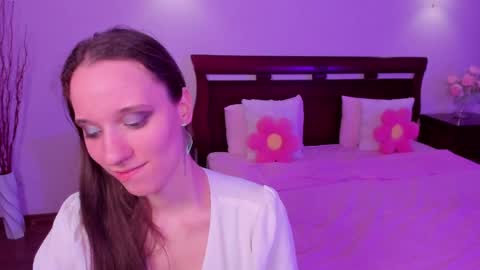 StaceyCutie online show from April 10, 7:07 pm