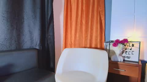   online show from February 27, 5:15 pm