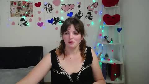Stacey online show from February 18, 1:44 pm