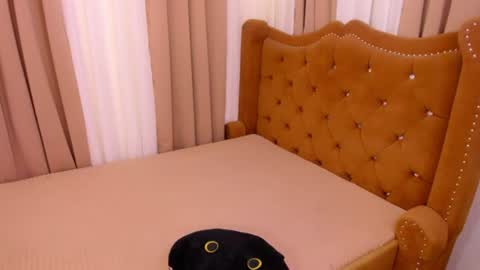 Snapshot of staceymariemojic chatting on July 27, 4:30 am staceymariemojic online show from July 27, 4:30 am