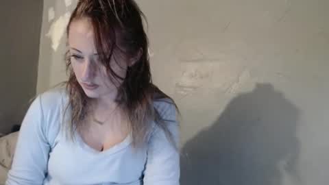 Snapshot of stacisavige chatting on January 8, 4:04 am Sinserity online show from January 8, 4:04 am