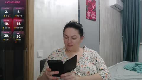 STACY online show from October 9, 4:49 pm