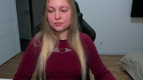 Stacy  online show from October 15, 2:39 pm