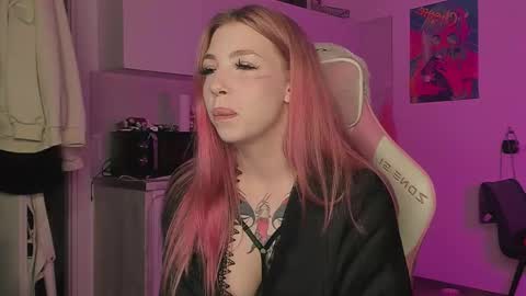 Snapshot of stacy_quinst chatting on September 17, 5:58 pm Stacy online show from September 17, 5:58 pm