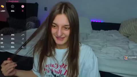 Sexy lips online show from July 12, 3:14 pm