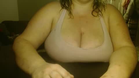 Snapshot of stacybanks434 chatting on December 13, 11:34 am Stacy Banks online show from December 13, 11:34 am