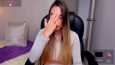 Snapshot of stacyconner chatting on November 13, 8:30 pm Stacy Conner online show from November 13, 8:30 pm