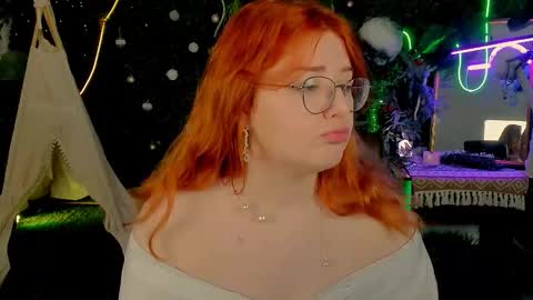 Stasey online show from February 20, 9:43 am