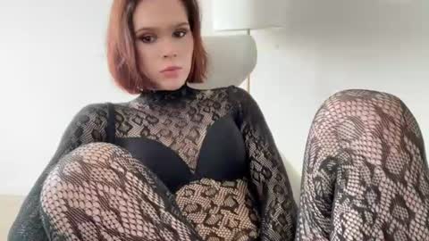 Snapshot of stacyluxxe chatting on July 16, 8:53 am Stacy online show from July 16, 8:53 am