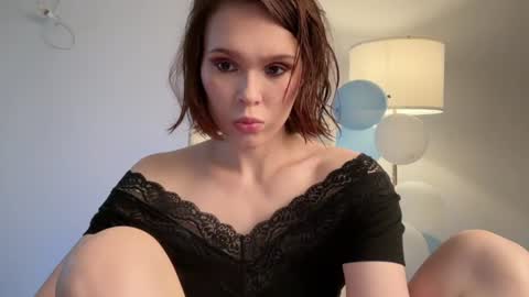 Snapshot of stacyluxxe chatting on July 27, 4:36 pm Stacy online show from July 27, 4:36 pm