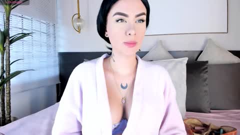 Stacy Rigel online show from February 11, 8:25 pm