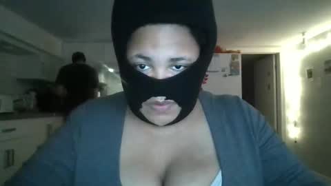 staeezee24 online show from January 11, 2:49 am